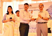 बुलेट ट्रेन सेवा से भी जुड़ेगा उत्तर प्रदेश का मेडिकल डिवाइस पार्क: डॉ. अरुणवीर सिंह