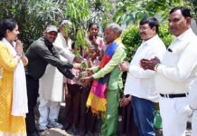 प्राथमिक विद्यालय खुर्रमपुर प्रथम में पर्यावरण संरक्षण गोष्ठी का आयोजन
