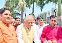 केंद्रीय परिवहन राज्य मंत्री ने खोड़ा कॉलोनी को दी गंगाजल की सौगात