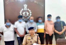 आईपीएल मैच में ऑनलाइन सट्टा लगवा करते थे मोटी कमाई, 6 गिरफ्तार