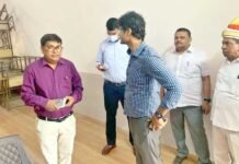 नामांकन प्रक्रिया शुरु: नगर आयुक्त ने लिया व्यवस्थाओं का जायजा
