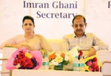 उद्यमियों की शिकायतों के निस्तारण के लिए सीईओ डॉ. अरुणवीर सिंह ने ऑन द स्पॉट लिया फैसला, सेक्टर 32 और 33 के औद्योगिक भूखंडों के आवंटियों के साथ की बैठक