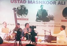 यशोदा कौशांबी द्वारा शास्त्रीय संगीत संध्या का आयोजन