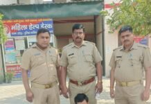 शराब पर 5 रुपए अधिक लेना सेल्समैन को पड़ा भारी, पहुंचा जेल