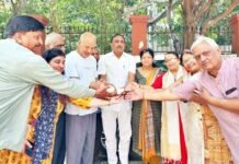 आरसीसी नाली निर्माण एवं रोड़ कार्य का पार्षद कुसुम गोयल ने किया उद्घाटन
