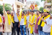 चुनाव प्रचार में निर्दलीय प्रत्याशी कुसुम सिंह ने झोंकी ताकत