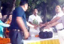 पार्षद कुसुम मनोज गोयल का कौशांबी हिमगिरि और नीलगिरी टॉवर में हुआ भव्य स्वागत