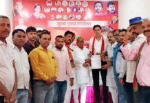युवा भीम सोसाइटी ने दिया गठबंधन प्रत्याशी पूनम यादव को समर्थन