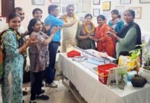 प्राथमिक चिकित्सा केंद्र वैशाली में नवनिर्वाचित पार्षद कुसुम मनोज गोयल का भव्य स्वागत