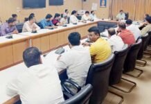 आबकारी आयुक्त सेंथिल पांडियन सी ने ली बीआईओ-1 अनुज्ञापियों की बैठक