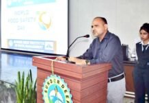 संतुलित आहार ही स्वस्थ जीवन का आधार: विनीत कुमार