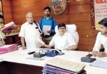 समाधान दिवस: म्यूटेशन समेत अन्य 11 प्रकरण आए, 2 का निस्तारण