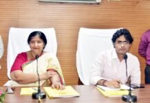 महापौर व नगर आयुक्त सूरत में परखेंगे कूड़ा निस्तारण व टैक्स प्रणाली