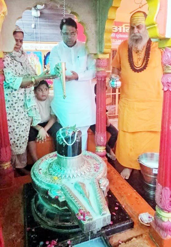 state-minister-narendra-kashyap-inspection-mandir (3)
