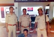 स्वतंत्रता दिवस: आबकारी विभाग ने अवैध शराब के अड्डों पर की छापेमारी, दो गिरफ्तार