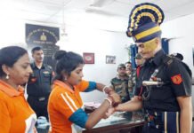 एक समाज श्रेष्ठ समाज संस्था ने आर्मी कैंट के जवानों को बांधी राखी
