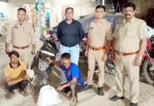 स्वतंत्रता दिवस (ड्राई डे) पर बेचने के लिए हरियाणा से स्कूटी में लाए थे शराब की पेटी