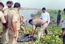 शराब माफिया के गढ़ हिंडन खादर क्षेत्र में आबकारी विभाग ने मारा छापा