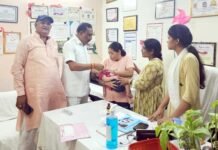 प्राथमिक चिकित्सा केंद्र वैशाली में पिलाई गई विटामिन ए आंखों की रोशनी की दवाई