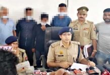 बंद मकान एवं दुकानों की रैकी कर करते थे चोरी, चार गिरफ्तार