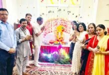 गणपति महोत्सव: श्रद्धालुओं ने की भगवान गणेश की पूजा अर्चना