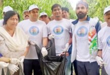 स्वच्छता पखवाड़ा: म्युनिसिपल कमिश्नर ने चलाया स्वच्छता अभियान