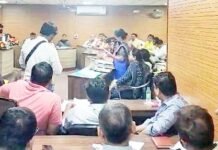 बोर्ड बैठक में पार्षद कुसुम गोयल ने गिनाई क्षेत्र की समस्या