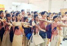 आबकारी विभाग निभा रहा समाज को नशा मुक्त करने सजग प्रहरी की भूमिका