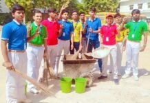 महात्मा गांधी की 154वीं जयंती: एक तारीख, एक घंटा, एक साथ… गौतम पब्लिक स्कूल में बच्चों ने किया श्रमदान