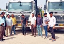 दंबगों ने नगर निगम कर्मचारी से की मारपीट कूड़ा डंप करने गए थे कर्मचारी