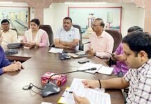 संभव जनसुनवाई में म्युनिसिपल कमिश्नर ने सुनी जनता की फरियाद, निस्तारण के दिए निर्देश