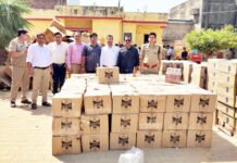 बिहार में सप्लाई के लिए शराब माफिया अपना रहे हैं तस्करी के नए-नए तरीके, आबकारी विभाग की दबिश में खुली पोल