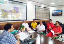 छठ पर्व: हिंडन नदी की स्वच्छता के लिए चलाया जाएगा महा सफाई अभियान: म्युनिसिपल कमिश्नर