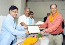 हिंदी को बढ़ावा देने के लिए हिंदी में करें हस्ताक्षर: न्यायाधीश गौतम चौधरी