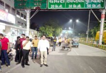 वायु प्रदूषण रोकथाम: धूल मुक्त सड़कों का म्युनिसिपल कमिश्नर ने लिया जायजा