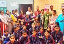 रेनबो पब्लिक स्कूल में आयोजित मेले का पार्षद ने किया शुभांरभ