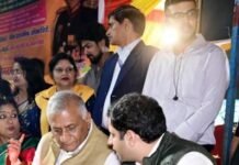 छठ पर्व पर निगम की व्यवस्थाओं को देखकर केन्द्रीय राज्य मंत्री ने की सराहना