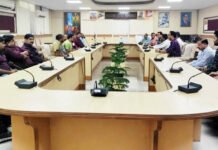दिवाली से पहले शराब की दुकानों पर न रहे किसी भी ब्रांड की कमी, ओवर रेटिंग की शिकायत पर होगी कार्रवाई