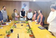 वेस्ट मैटेरियल की टाइल्स से ग्रेटर नोएडा में बनेंगे फुटपाथ