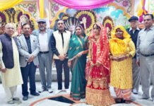 प्राचीन सनातन धर्म मंदिर सेवा समिति ने संपन्न कराया गरीब कन्या का विवाह