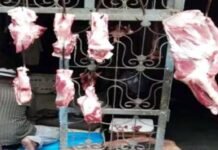 गांव साहिबाबाद के रिहायशी इलाके में स्कूल व मंदिर के पास मीट की दुकान से लोग परेशान
