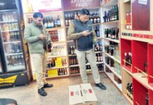 शराब माफिया का सफाया, आबकारी विभाग का ताबड़तोड़ एक्शन जारी