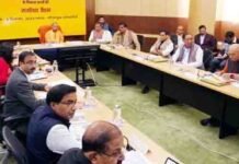 उत्तर प्रदेश का चेहरा गौतमबुद्ध नगर को सेफ सिटी के रूप में करें विकसित: सीएम योगी
