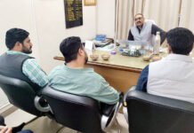 गाजियाबाद में बिना लाइसेंस की शराब पार्टी खिला न दें जेल की हवा