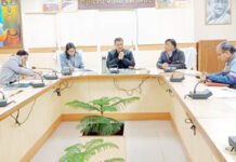 सर्वसम्मति से लोकसभा चुनाव सामग्रियों के रेट लिस्ट को दिया अंतिम रूप