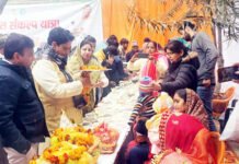 नागरिकों तक पहुंचकर दिया जा रहा योजनाओं का लाभ: सुनील शर्मा