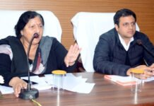 नगर निगम बोर्ड बैठक में भ्रष्टाचार पर महासंग्राम मेयर ने कहा…गर्दन काट दूंगी बैठक में 30 लाख की घूसकोरी का उठा मुद्दा (देखे वीडियो)