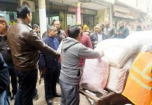प्रतिबंधित प्लास्टिक के खिलाफ निगम की टीम ने की बड़ी कार्रवाई, जब्त की 300 क्विंटल प्लास्टिक