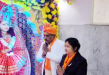 प्राचीन सनातन धर्म मंदिर में धूमधाम से मनाया गया राम मंदिर प्राण प्रतिष्ठा का पर्व