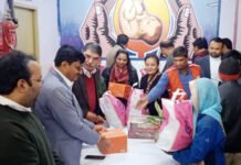 जांच बढ़ाने के साथ टीबी के प्रति आमजन को करें जागरूक : जिलाधिकारी